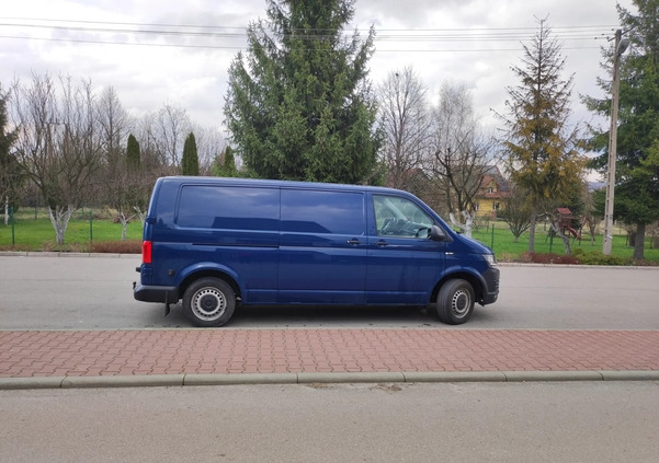 Volkswagen Transporter cena 72570 przebieg: 236000, rok produkcji 2017 z Krzeszowice małe 154